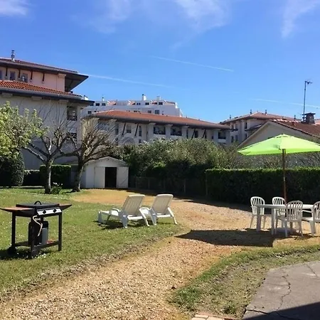 House Maison Du Golf : Vacances Avec Jardin Au Coeur Du Quartier Saint-charles 別荘 *