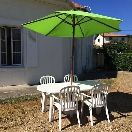 別荘 House Maison Du Golf : Vacances Avec Jardin Au Coeur Du Quartier Saint-charles *